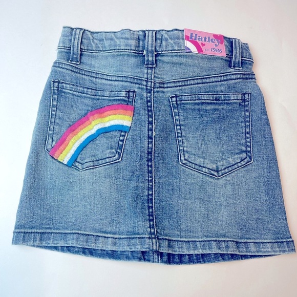 Hatley Other - NWT Hatley Classic Rinse Denim Skirt Embroidered Rainbow Back Pocket